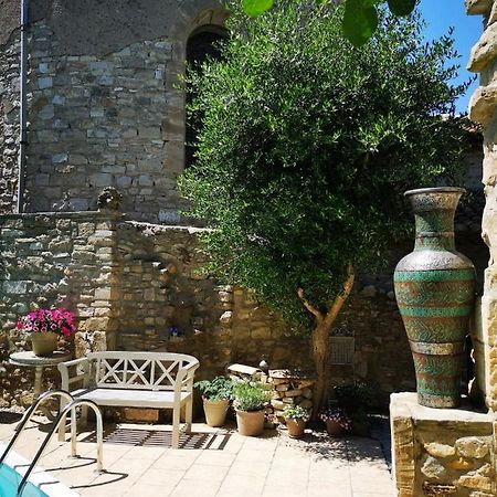 Au Clos Des Anges Saint-Jean-de-Maruejols-et-Avejan Exterior photo