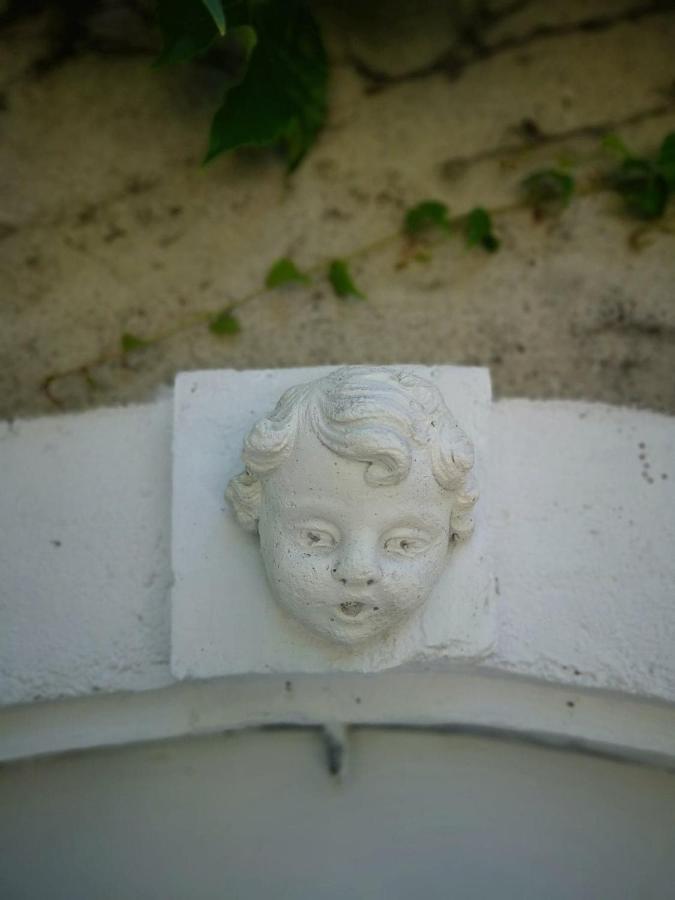 Au Clos Des Anges Saint-Jean-de-Maruejols-et-Avejan Exterior photo